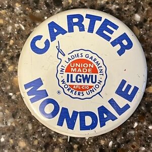 Vintage 1976 Political Pin